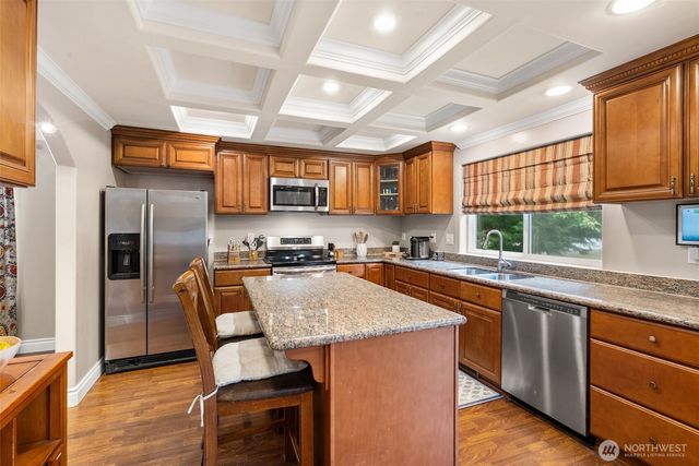 25054 235th Court SE, Maple Valley, WA 98038