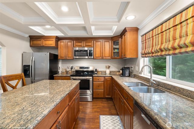 25054 235th Court SE, Maple Valley, WA 98038