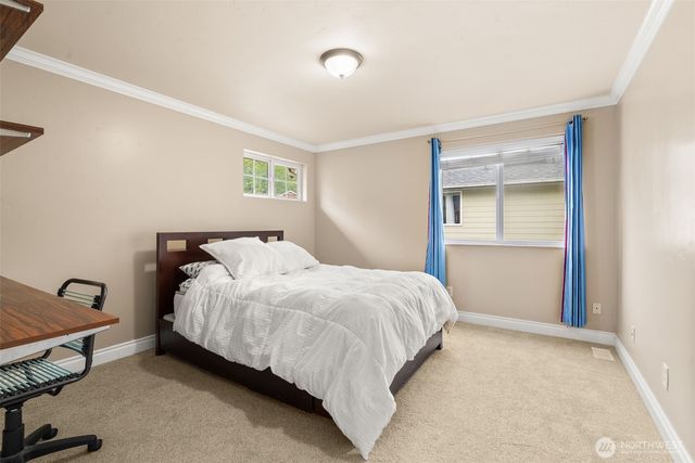 25054 235th Court SE, Maple Valley, WA 98038