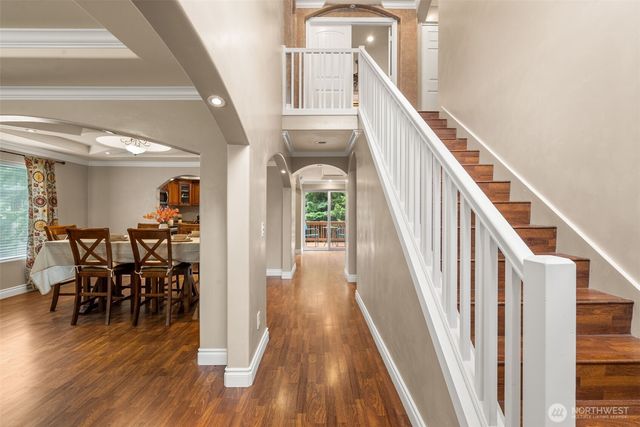 25054 235th Court SE, Maple Valley, WA 98038