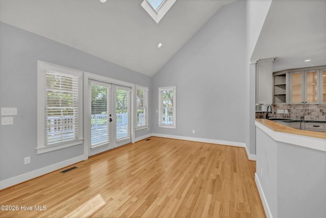 4 Oak Landing Road, Wilmington, NC 28409