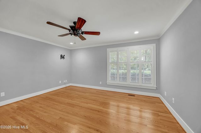 4 Oak Landing Road, Wilmington, NC 28409