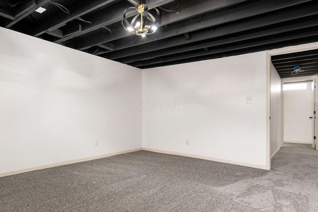 4241 Ashgrove Drive, Grove City, OH 43123