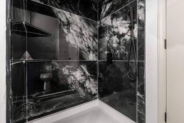 4241 Ashgrove Drive, Grove City, OH 43123