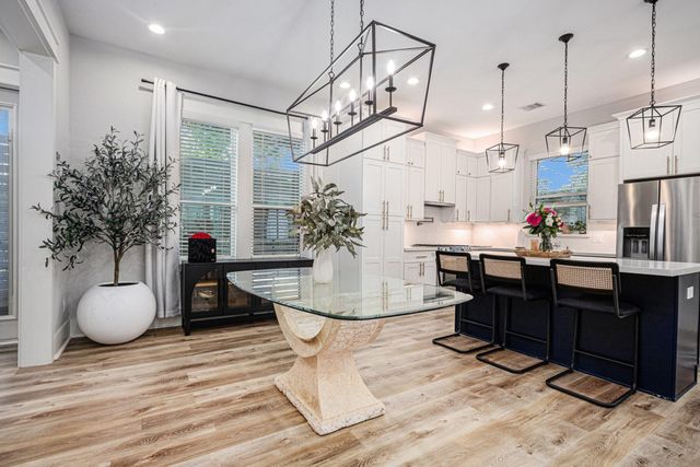 1315 Wycliffe Drive, Houston, TX 77043