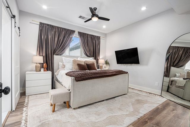 1315 Wycliffe Drive, Houston, TX 77043