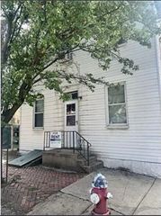 124 S 19th St, South Side, PA 15203