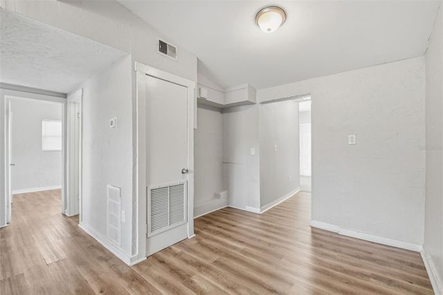 2141 MANGO AVENUE, Sarasota, FL 34234