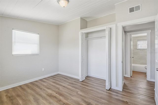2141 MANGO AVENUE, Sarasota, FL 34234