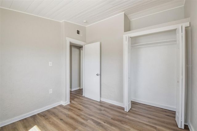 2141 MANGO AVENUE, Sarasota, FL 34234