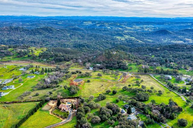 765 Sierra View Ct, Shingle Springs, CA 95682