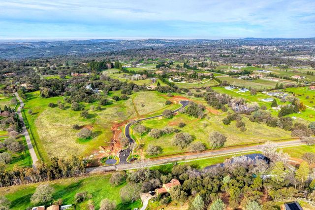 765 Sierra View Ct, Shingle Springs, CA 95682