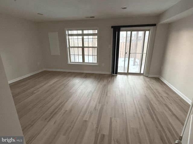 4713 CAMBRIA RD, Frederick, MD 21703