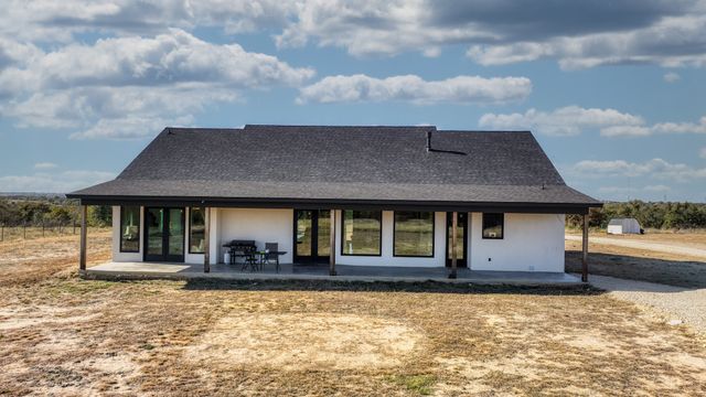 9855 S US Highway 377, Dublin, TX 76446