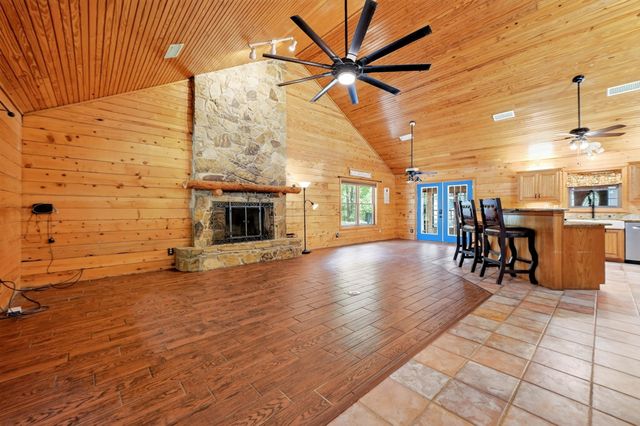 7223 Fm 2101, Quinlan, TX 75474