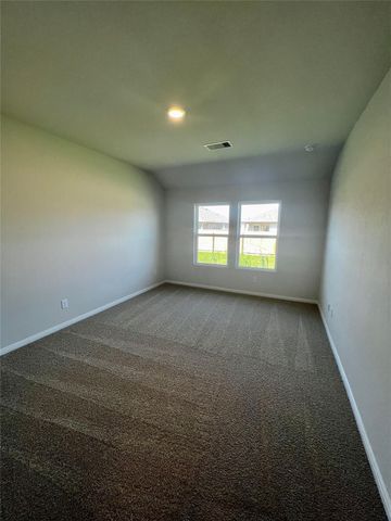 320 Belmont PL, Lockhart, TX 78644