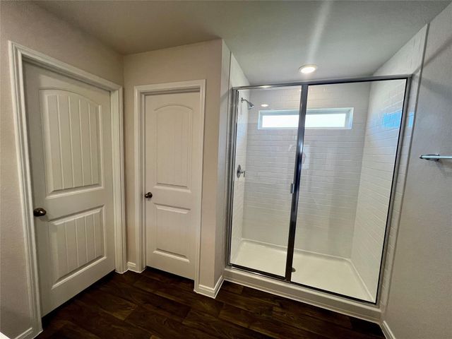 320 Belmont PL, Lockhart, TX 78644