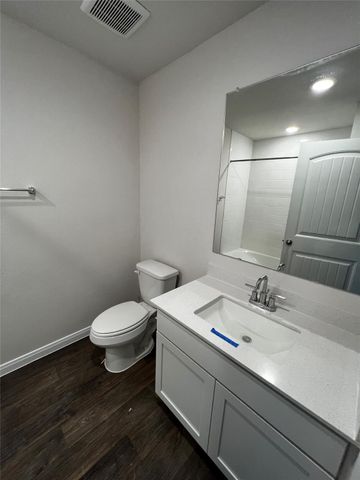 320 Belmont PL, Lockhart, TX 78644