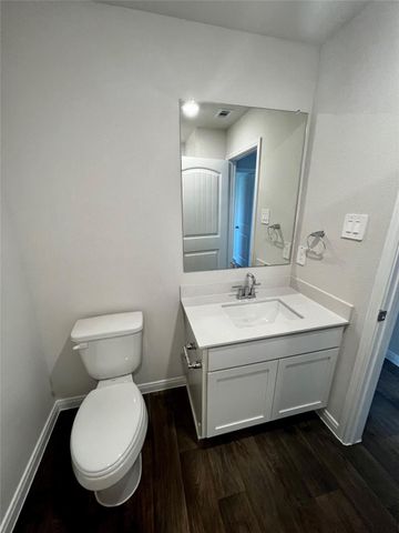 320 Belmont PL, Lockhart, TX 78644