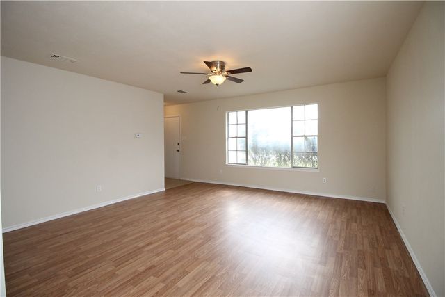 533 Ruidoso Drive, Saginaw, TX 76179