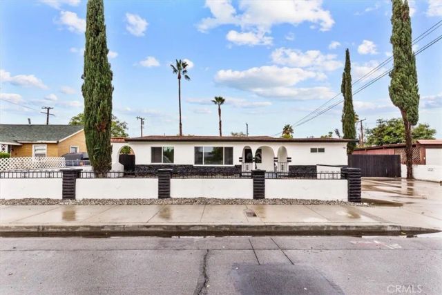 128 N Alessandro, San Jacinto, CA 92583