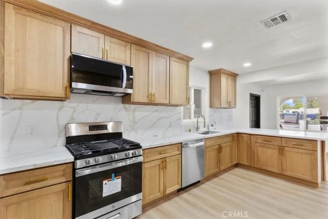 128 N Alessandro, San Jacinto, CA 92583