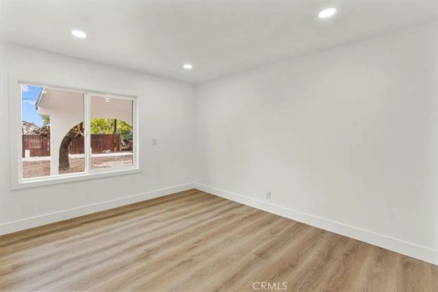 128 N Alessandro, San Jacinto, CA 92583