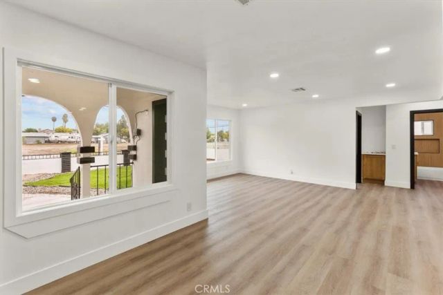 128 N Alessandro, San Jacinto, CA 92583