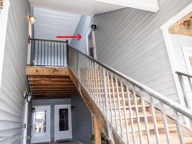 6 Bugle Way, Tinton Falls, NJ 07753