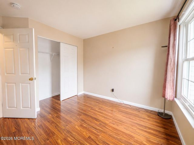 6 Bugle Way, Tinton Falls, NJ 07753