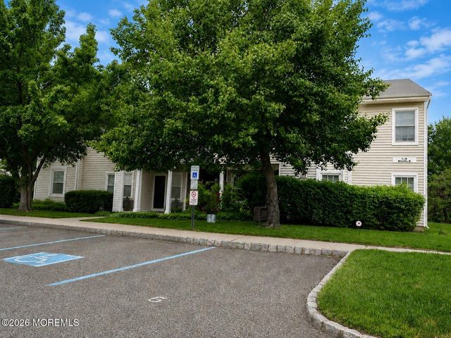 6 Bugle Way, Tinton Falls, NJ 07753