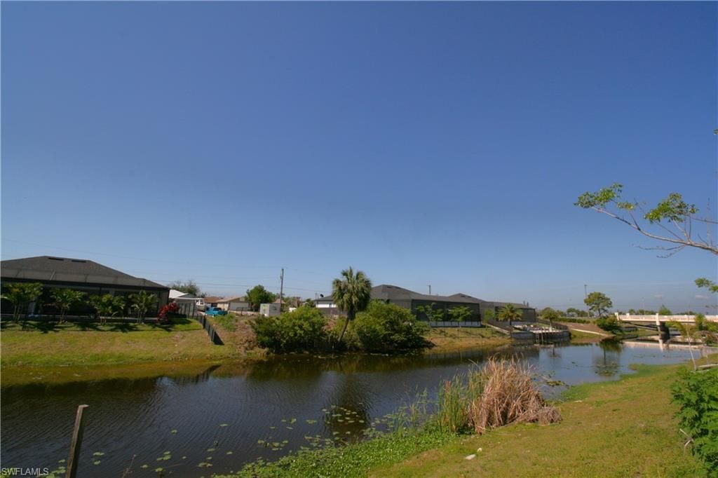 1728 NE 12th TER, CAPE CORAL, FL 33909 — photo 4
