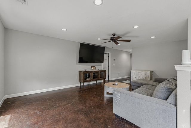 111 Cameron, Brookland, AR 72417