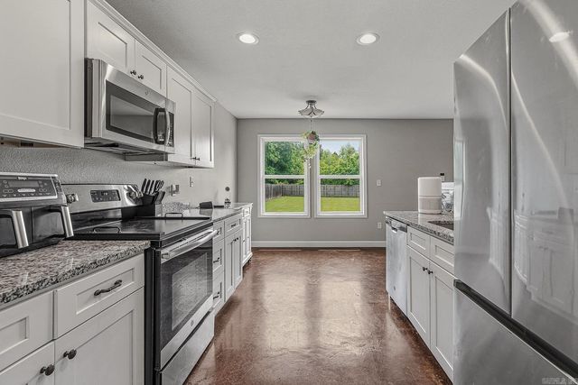 111 Cameron, Brookland, AR 72417