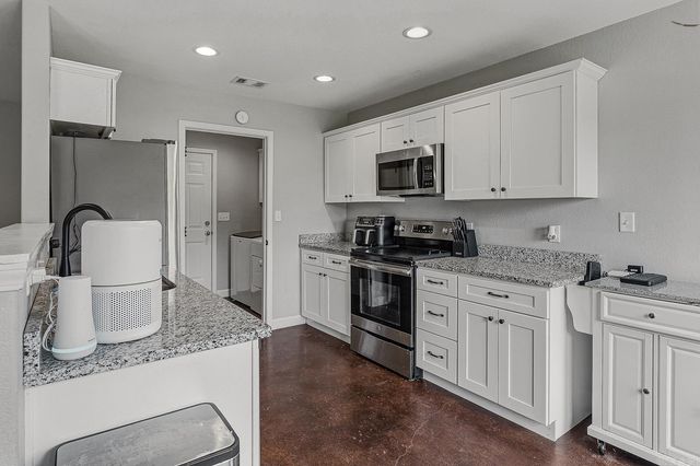 111 Cameron, Brookland, AR 72417