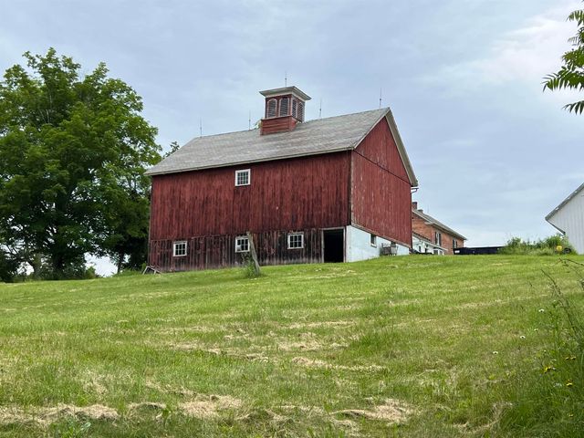 249 Ward Road, Poultney, VT 05764