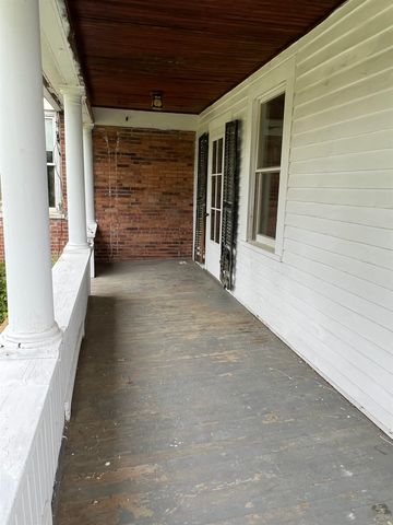 249 Ward Road, Poultney, VT 05764