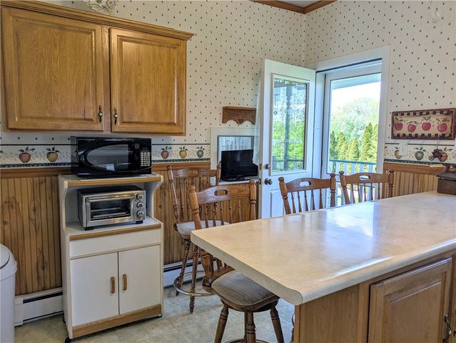 706 Parker Ave, Scottdale, PA 15683