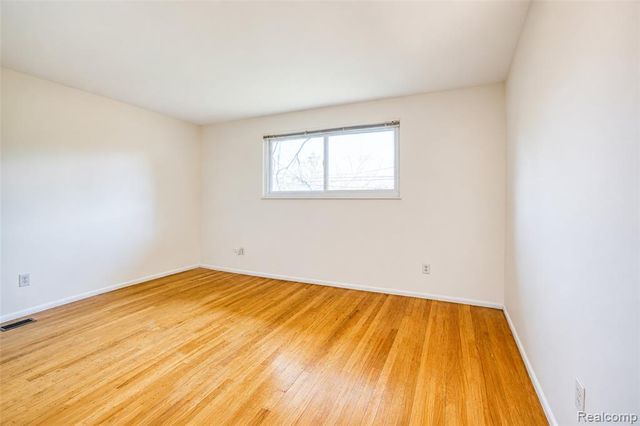 1434 Pine Valley Boulevard, Ann Arbor, MI 48104