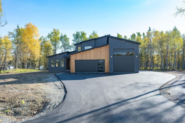 2030 W Cameron Drive, Wasilla, AK 99654