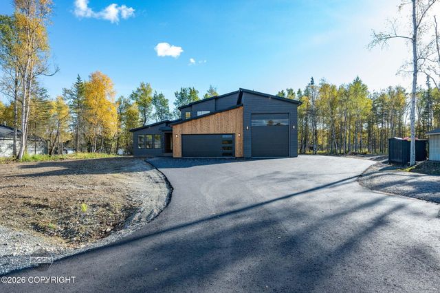 2030 W Cameron Drive, Wasilla, AK 99654