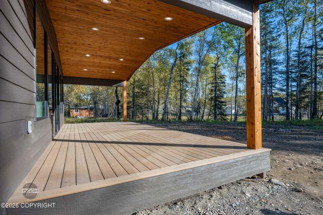 2030 W Cameron Drive, Wasilla, AK 99654