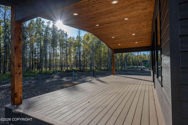 2030 W Cameron Drive, Wasilla, AK 99654