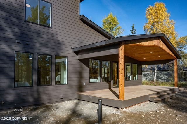 2030 W Cameron Drive, Wasilla, AK 99654