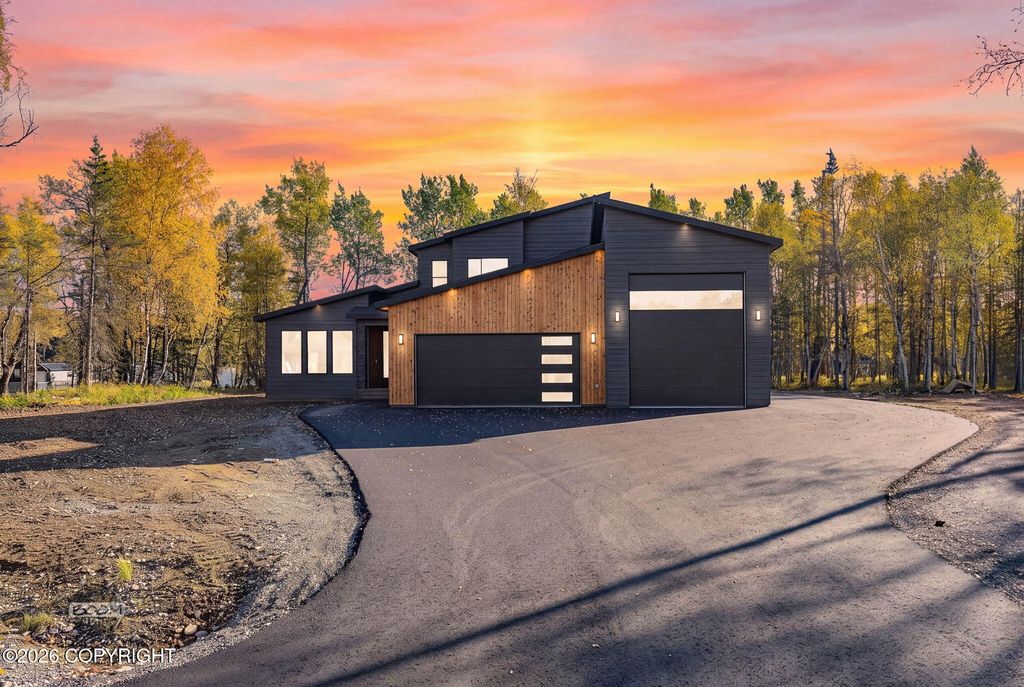 2030 W Cameron Drive, Wasilla, AK 99654