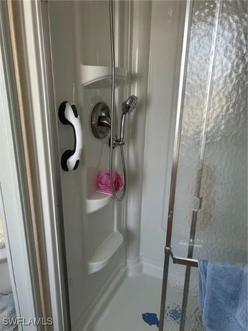 459 Sharks PT, North Port, FL 34287