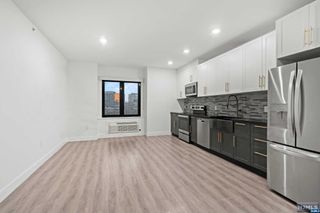211 Baldwin Avenue 606, Jersey City, NJ 07306