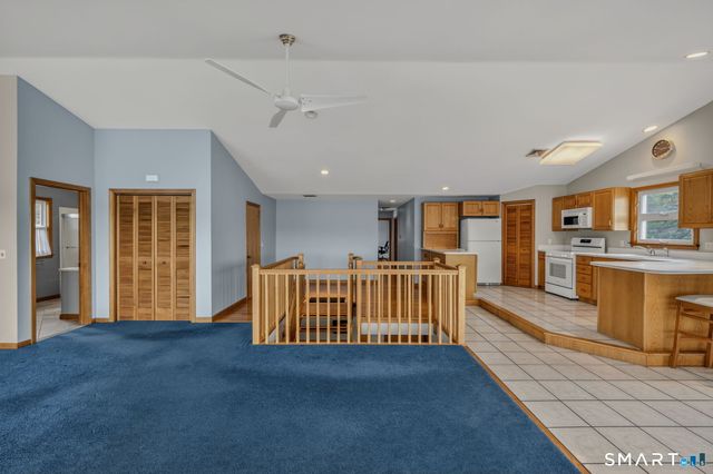 224 Shore Road, Waterford, CT 06385