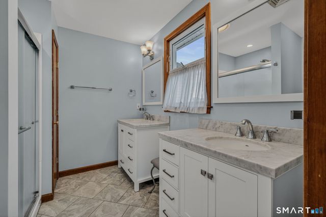 224 Shore Road, Waterford, CT 06385