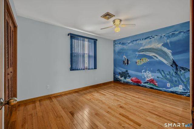 224 Shore Road, Waterford, CT 06385